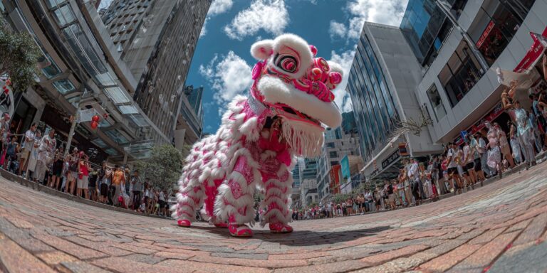 Virtual Lion Dance Performance Booking in Singapore – 2025 Trends, Pricing & Innovations